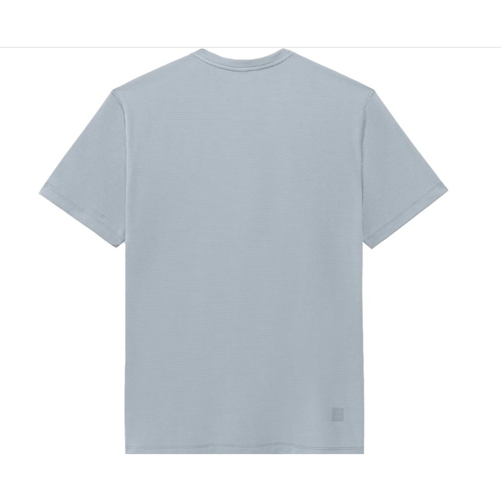 Ten Thousand Mens Lightweight Training Shirt Light Grey Size Medium NWT